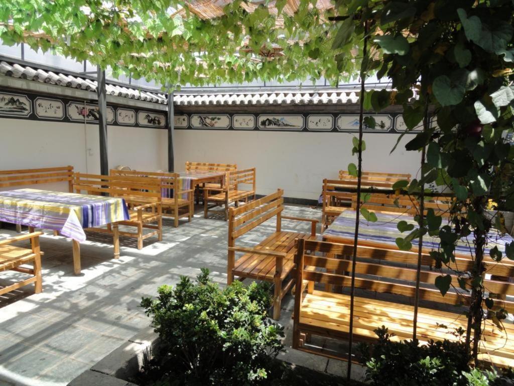 Dali Four Season Flower Inn דאלי מראה חיצוני תמונה
