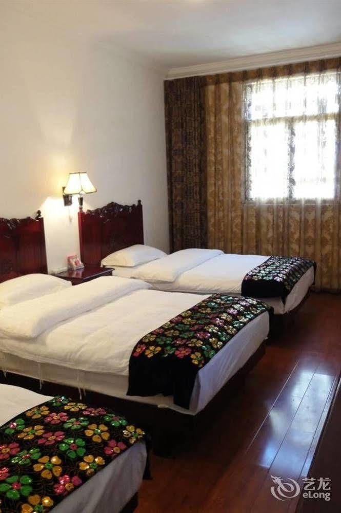 Dali Four Season Flower Inn דאלי מראה חיצוני תמונה